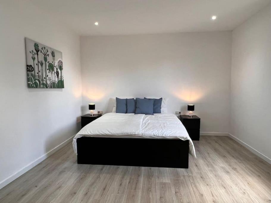 White Apartment, 2 Chambre-Arrivee Autonome-Wifi Rapide Λιέγη Εξωτερικό φωτογραφία